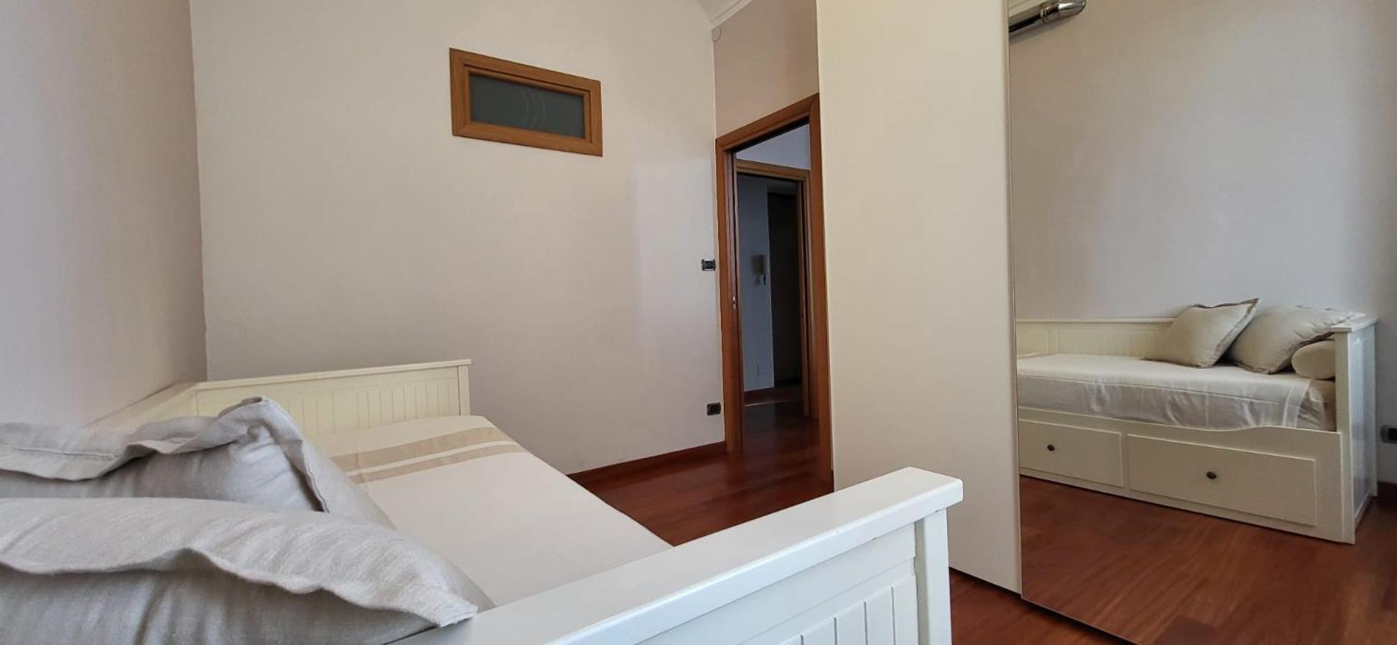 Corso Spezia 55_ Appartamento Zona Ospedali Turim Exterior foto